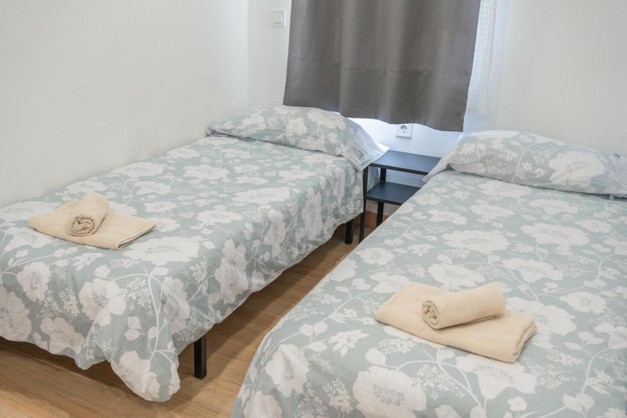 Aptos Cama Del Rey 2 Dormitorios Santander Exterior photo